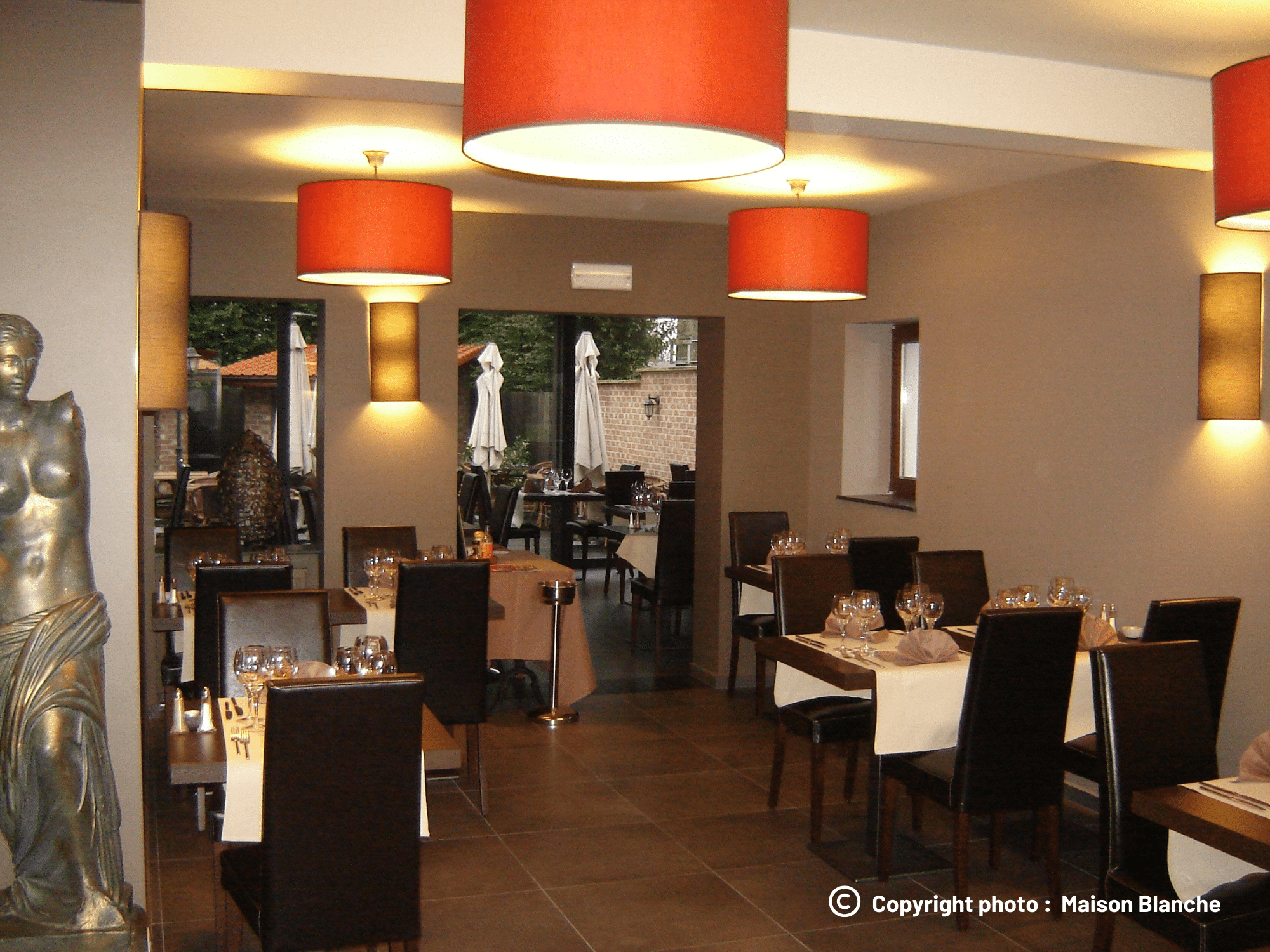 Photographie de l'intérieur du restaurant - copyright : la maison blanche